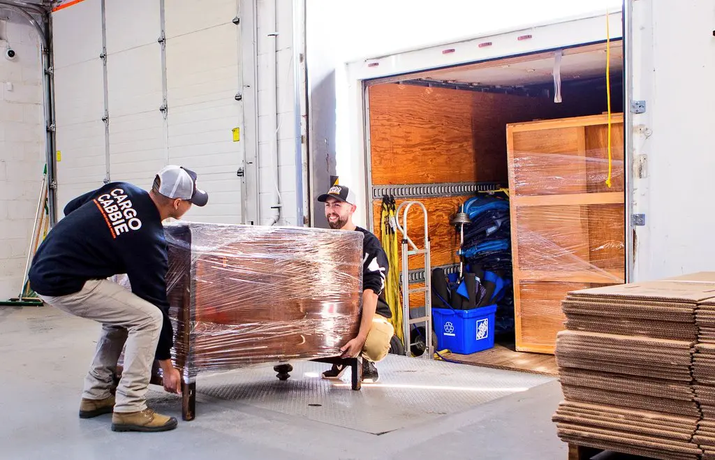 Full Service Moving and Storage Single Item Movers